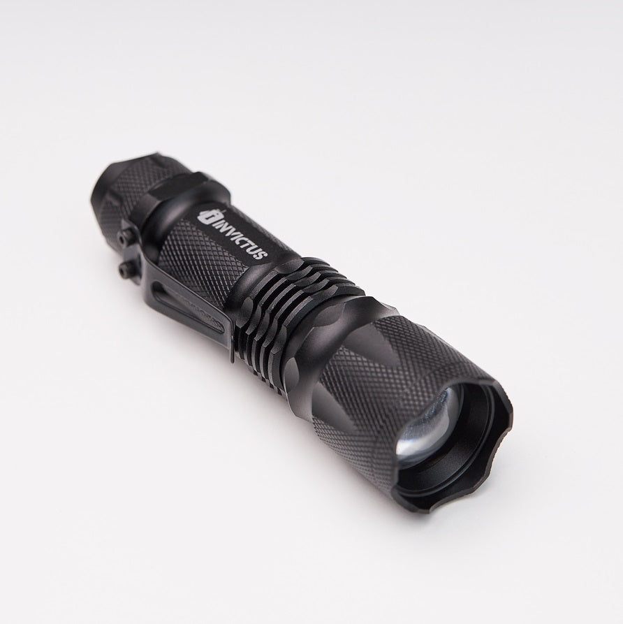 Lanterna Bolt Invictus