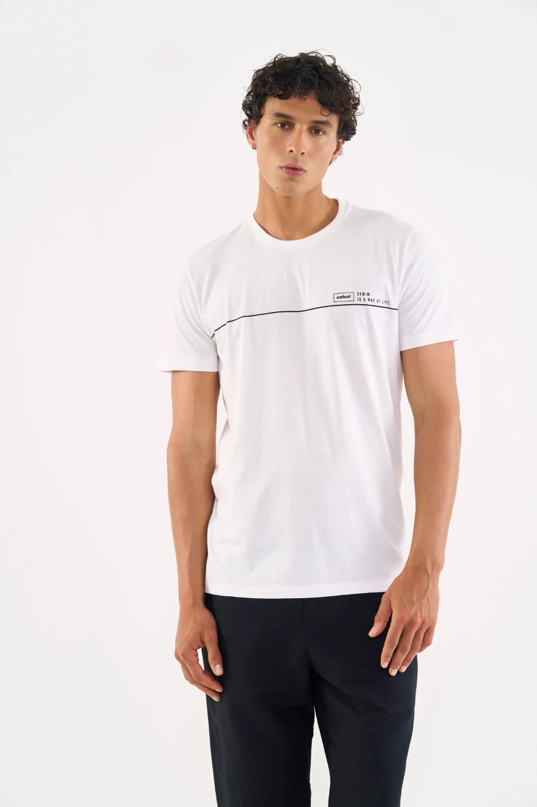 Camiseta Colcci  Logo Denim Original