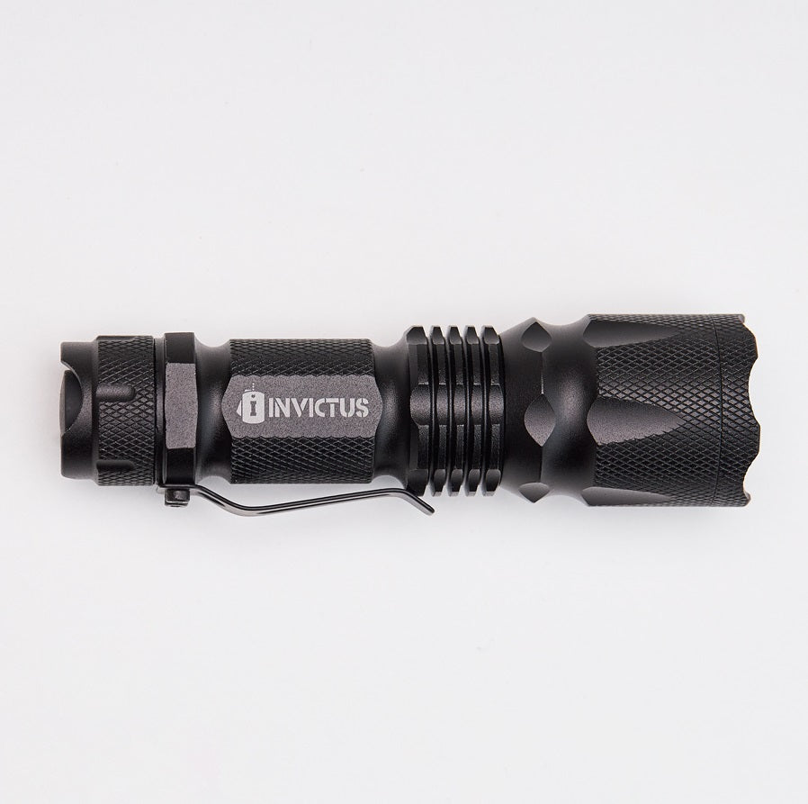Lanterna Bolt Invictus