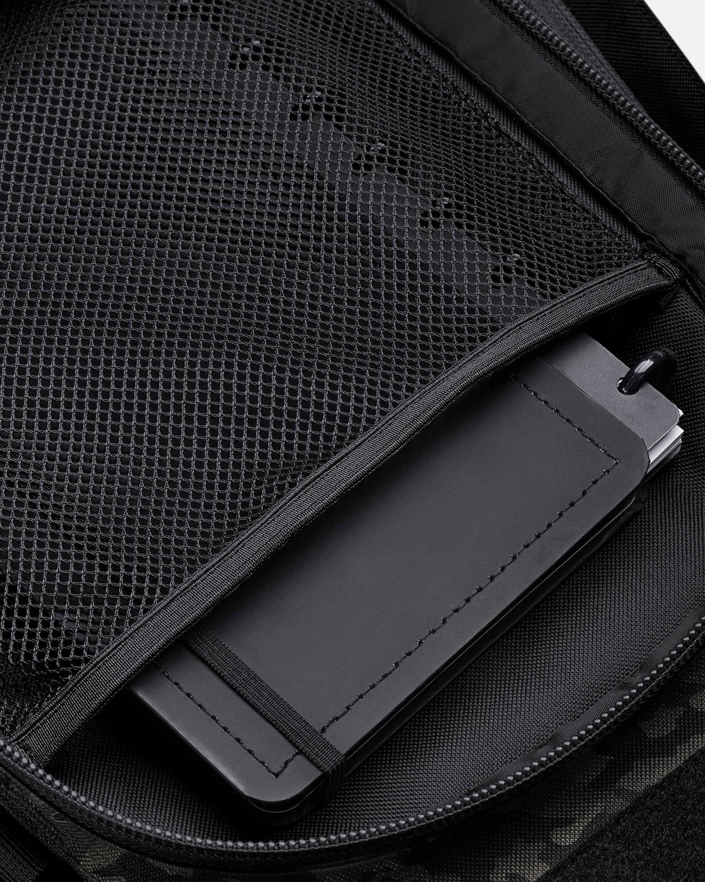 MOCHILA INVICTUS DUSTER 2.0 WARSKIN BLACK