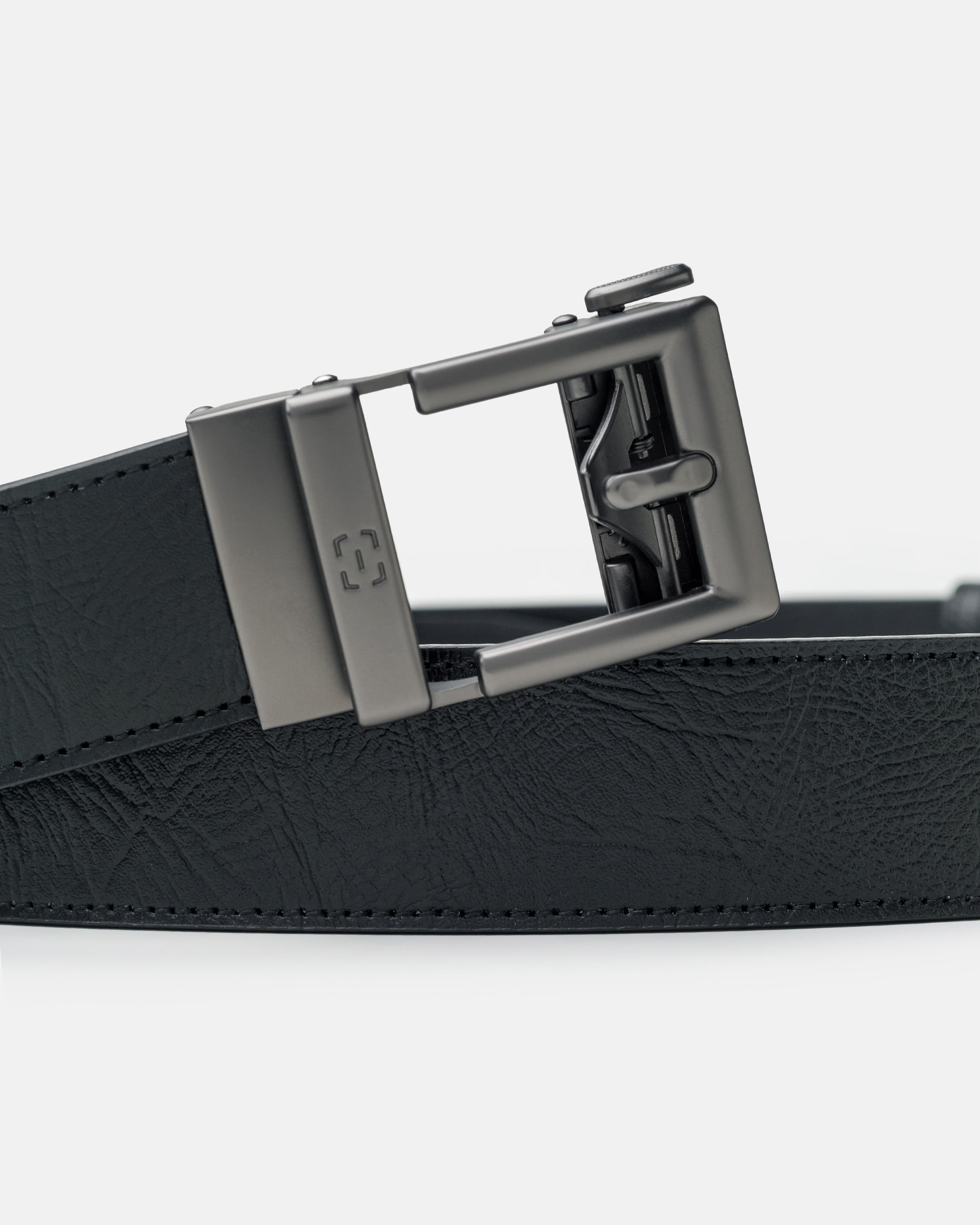 CINTO INVICTUS GRAYMAN CLASSIC PRETO
